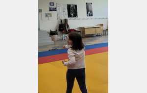 Barbara est fière de montrer tout son talent...